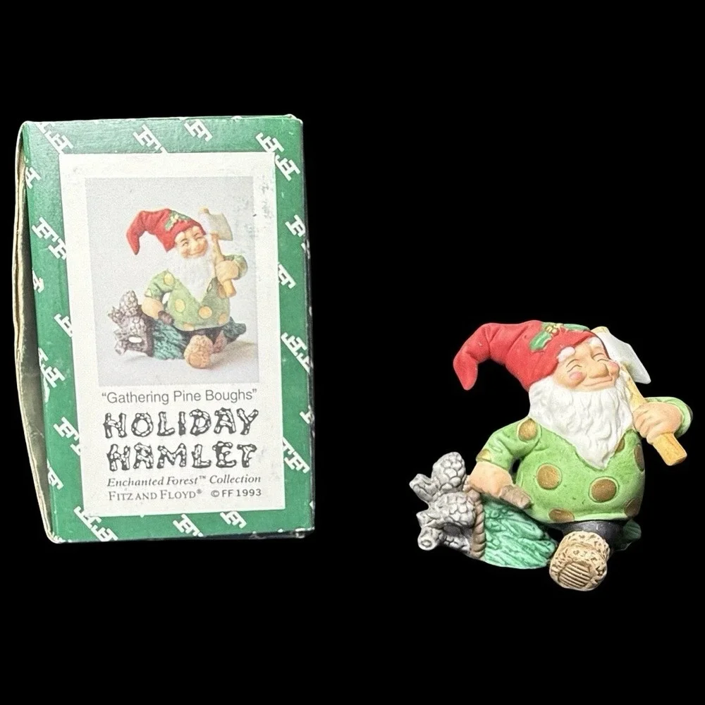 Fitz & Floyd Holiday Hamlet Enchanted Forest Gathering Pine Boughs 1993